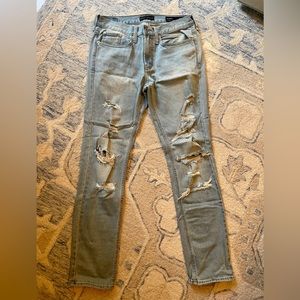 Bullhead distressed skinny jeans size 30 length 30